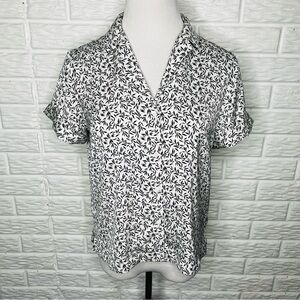 BANANA REPUBLIC Black & White Leaf Print Short Sleeve Blouse Size S